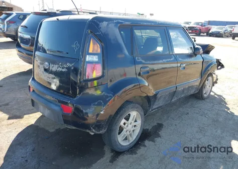 2010 Kia Soul + from USA, damaged, VIN KNDJT2A25A7065961